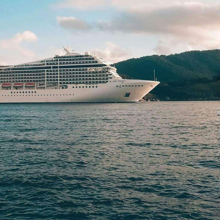 Cruiseship